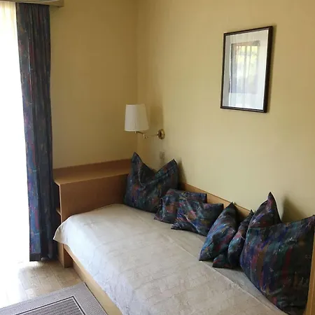 Stadt Wien Hotel 2*